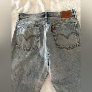 Levi’s jeans size 29